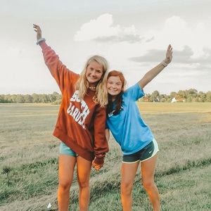 Meet your Posher, Abby